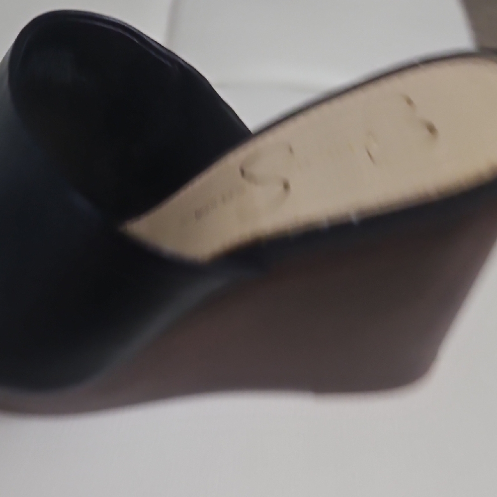 Jessica Simpson Black Open-Toe Slide Mules - Picture 3 of 4